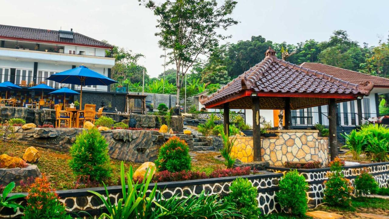 House Of Belasun Pelabuhan Ratu Exteriör bild