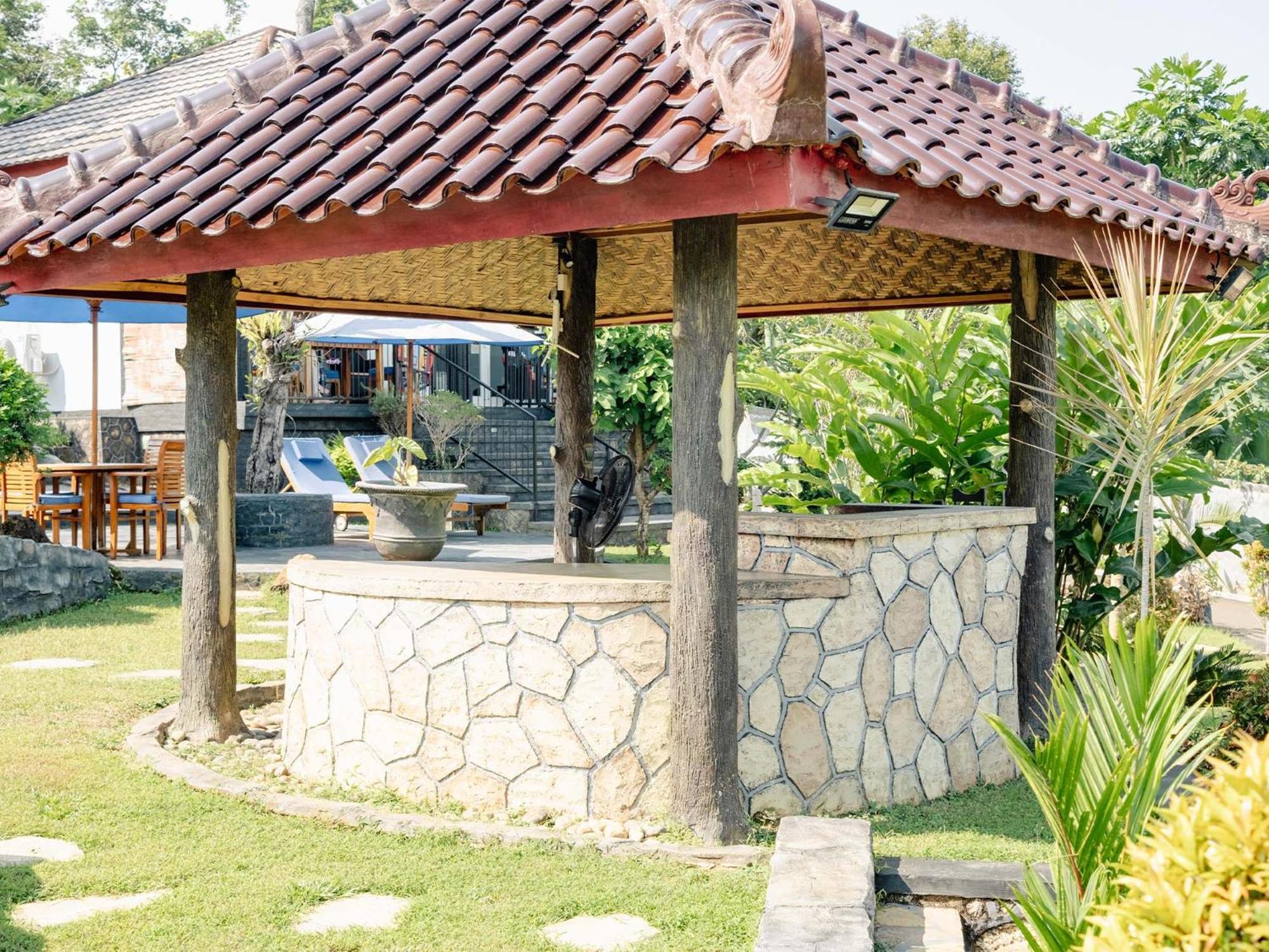 House Of Belasun Pelabuhan Ratu Exteriör bild